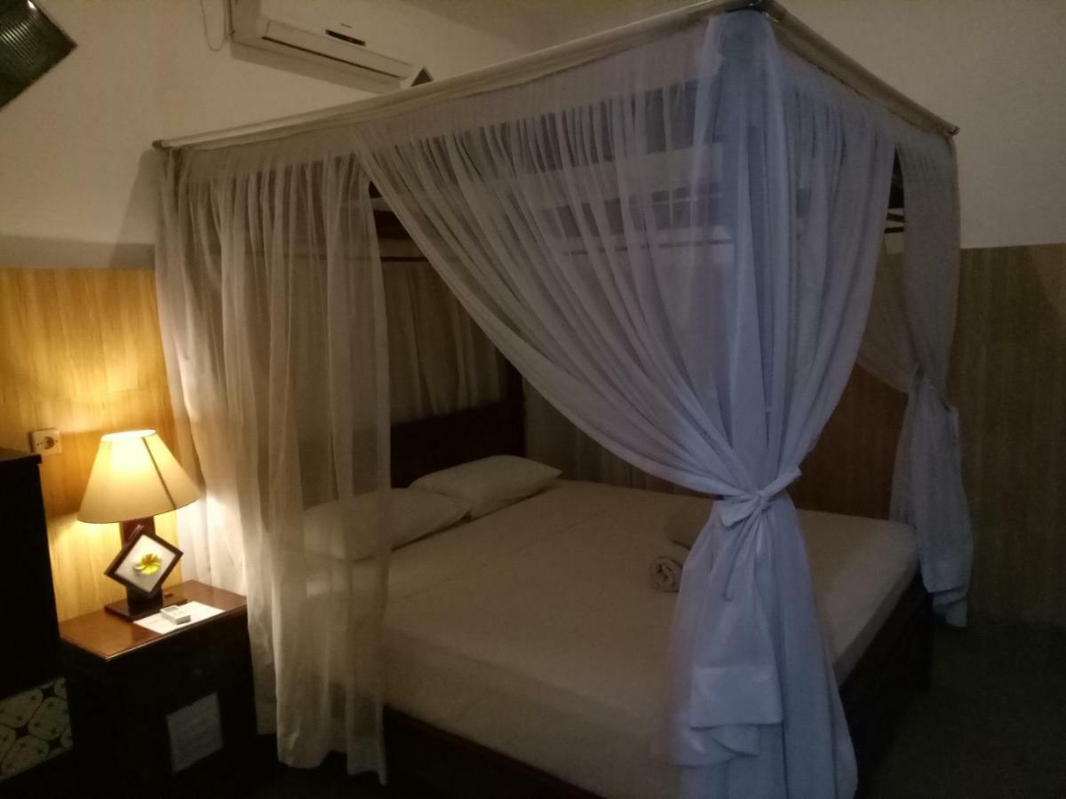 Nitya Home Stay Lembongan Екстер'єр фото